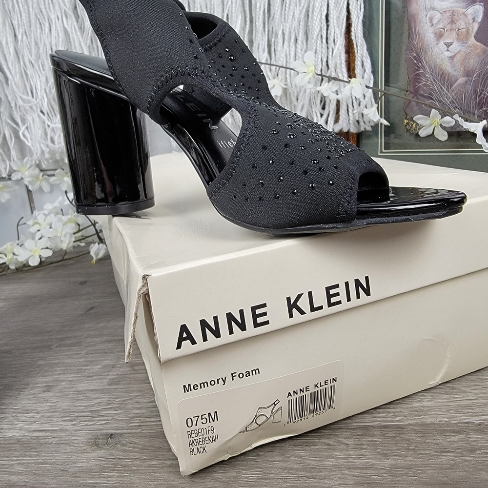 ANNE KLEIN Rebekah embellished Cylinder Heel Sandal - Picture 11 of 11